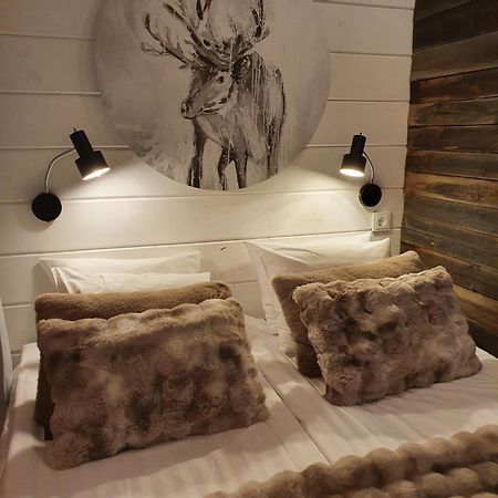 Apartment Suutarintie - Authentic Lappish Experience By The River Rovaniemi Buitenkant foto